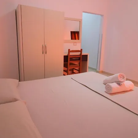 Apartment Restaurant Argjiro Sarande